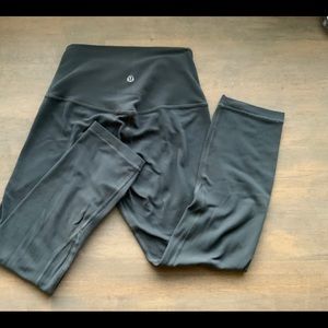 Lululemon Melanite align crop pant